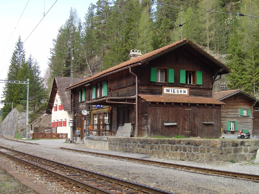 Bahnhof Wiesen