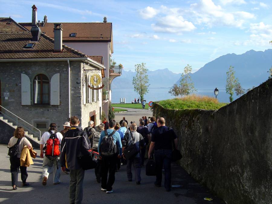 Dorfbesichtigung in Cully