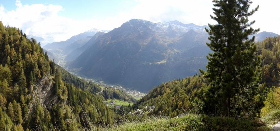 Mit vollem Bauch die Aussicht geniessen.