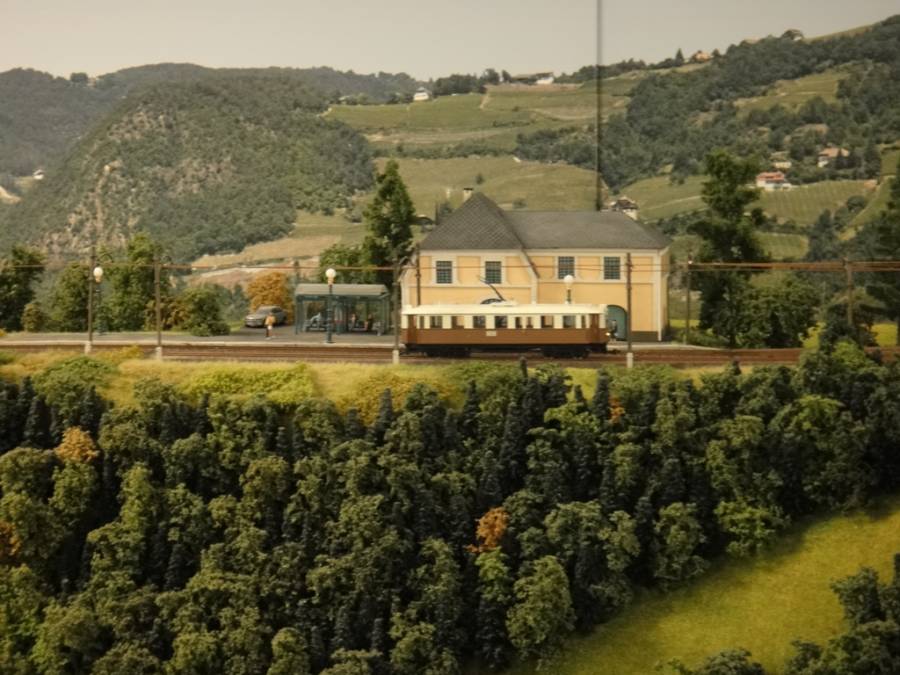  und die Rittnerbahn bei Oberbozen, die wir noch im Original sehen werden.